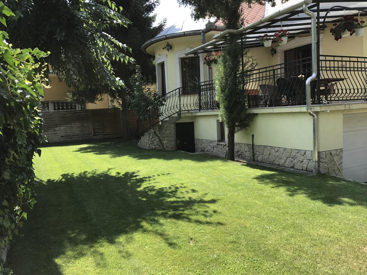 Palma Villa In City Park Budapest - Semi Suteren Exteriér fotografie